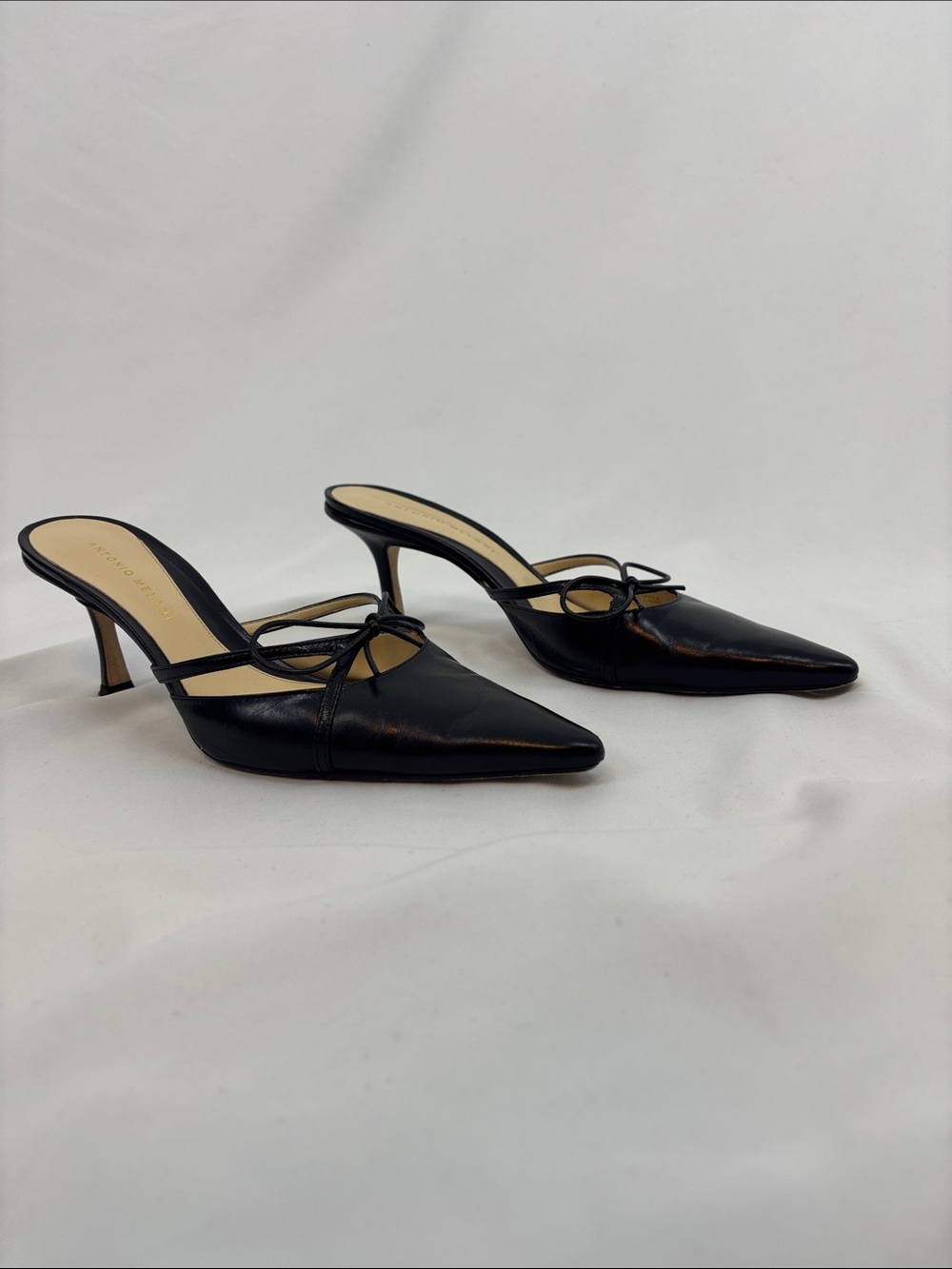 Kitten heel mules